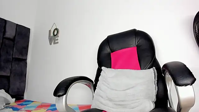 isabellalovestory webcam