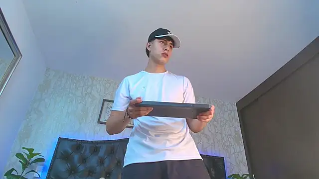 Lander_Cruz's live cam