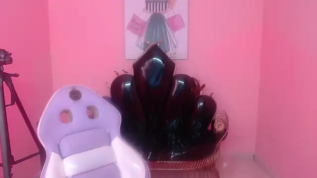 Choloeadams_xxx webcam