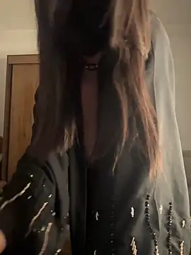 Hot-Sarah-arab webcam