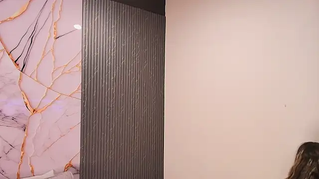 big_tits_in_your_face webcam