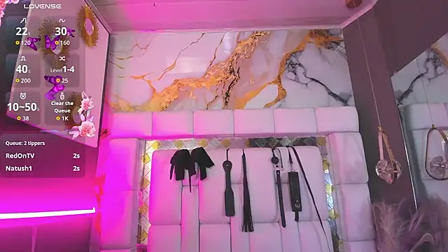 Natasha-Adams webcam