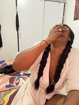 zaracollins01 webcam