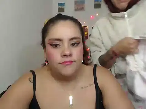 nicky_andcamil webcam