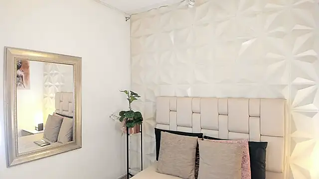 cloe_spencer_ webcam