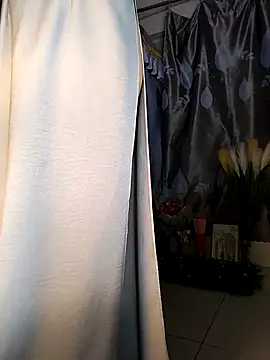 lucy_limon - Lucy_limon's free webcam - UK Sex Cams