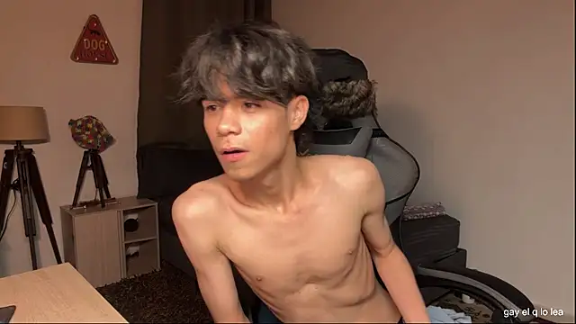 OopsAgain_'s live cam