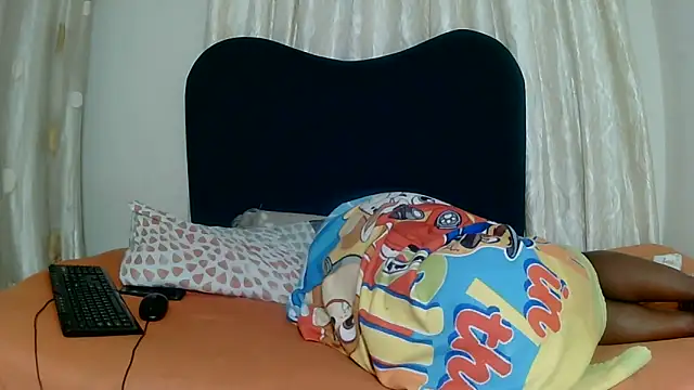 Exotic_FreakyQueen webcam