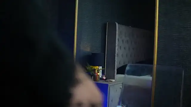 giaeasyice - GiaEasyIce's free webcam - UK Sex Cams