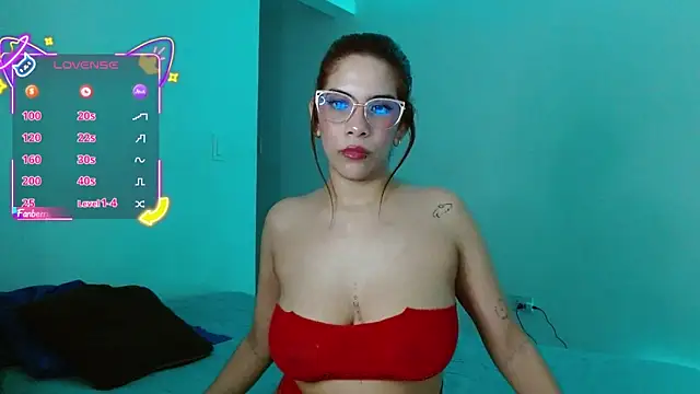 mishell1collins webcam