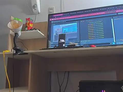 xfire_boy69 - Xfire_boy69's free webcam - UK Sex Cams