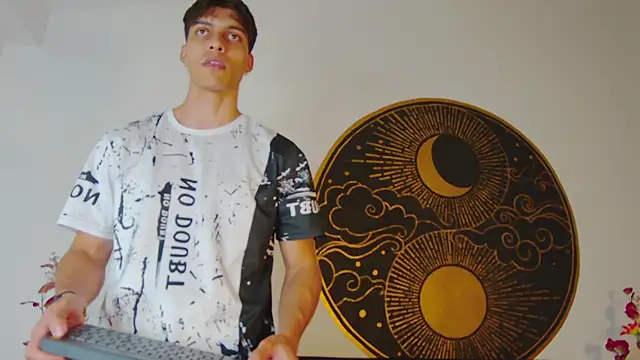 alessiovitale - AlessioVitale's free webcam - UK Sex Cams