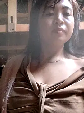 miumiu_sexy2x webcam