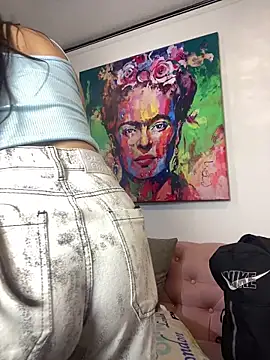 ArianaDominguez_Pink webcam