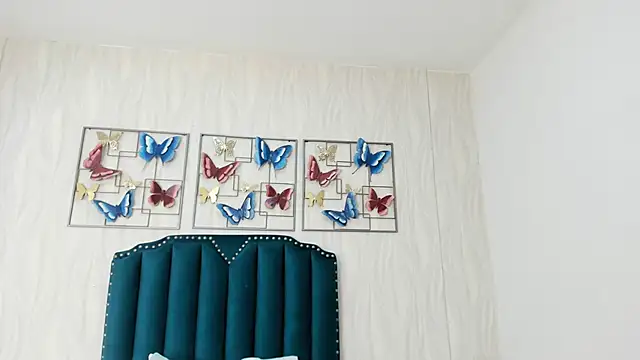 kendall_queen__ webcam