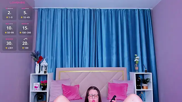 OliviaCherrys webcam