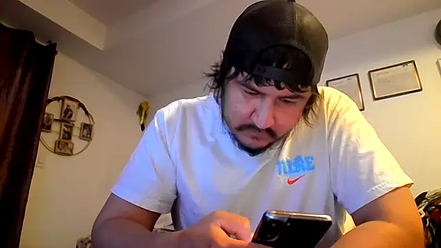 Bouncywarrior webcam