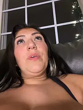 LittleMissEeve webcam