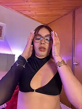 Karina16_pink webcam