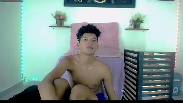 sebastian_-d - Sebastian_-D's free webcam