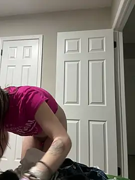 Cutiepiespanks's live cam