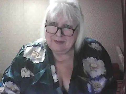 alexia64231 - Alexia64231's free webcam - UK Sex Cams