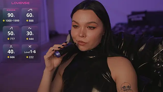 Dominatrix_Alice webcam