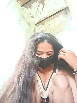 Webcam Model (Sunali_Bendre)  is live.Free join now!