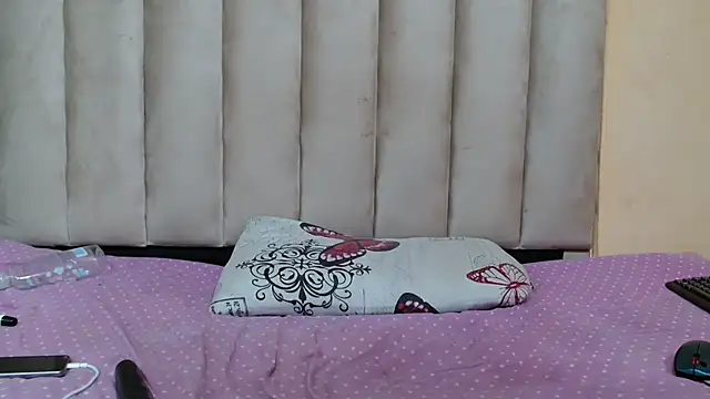 SexyAssQueenX webcam