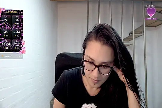 Jessie_Desire webcam