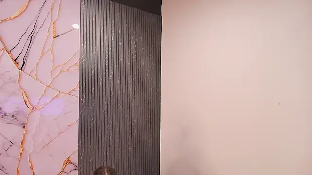 big_tits_in_your_face webcam