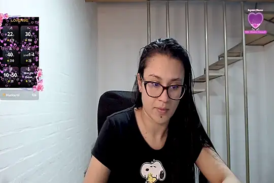 Jessie_Desire webcam