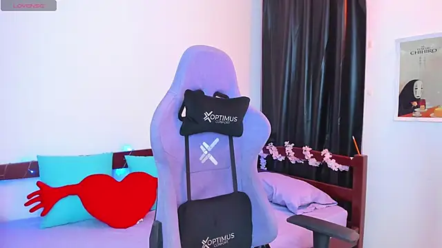 _Moon_Johnson webcam