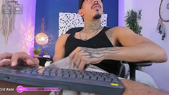 Donovan_Desmond webcam