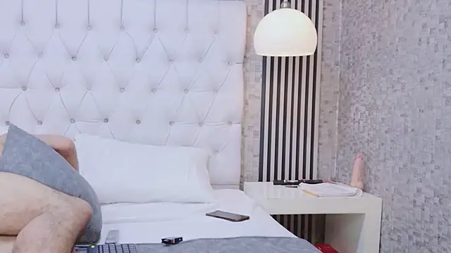 CristalAndDeimon webcam