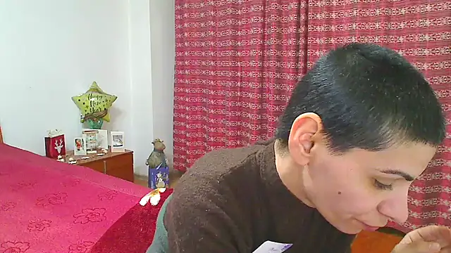 hotSANDRA_STARR webcam