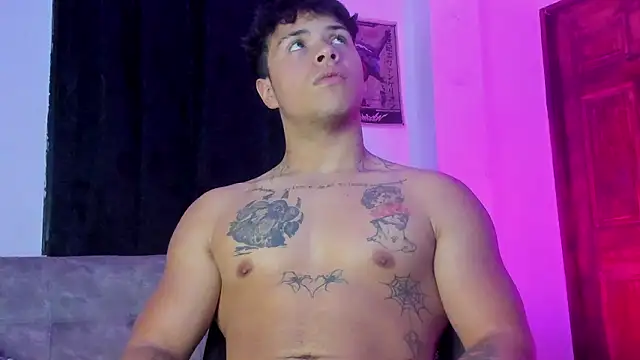 Dominic_Biker__ webcam