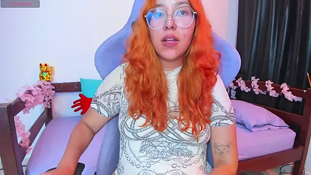 _Moon_Johnson webcam