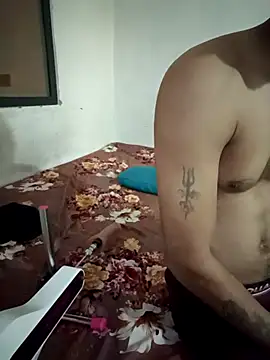 Savita_bhabhi_enjoy webcam