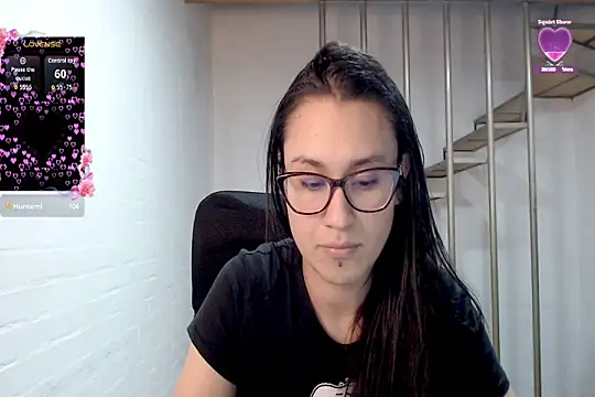 Jessie_Desire webcam