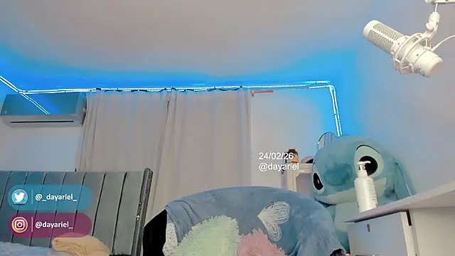 Yellowranger1 webcam