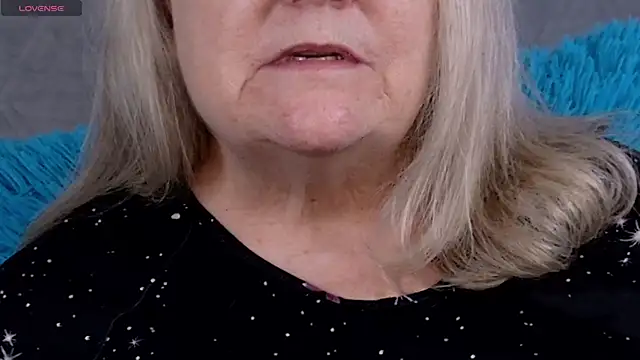 Kaitlyn_Winters webcam