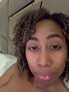 i_lulu - I_lulu's free webcam - UK Sex Cams