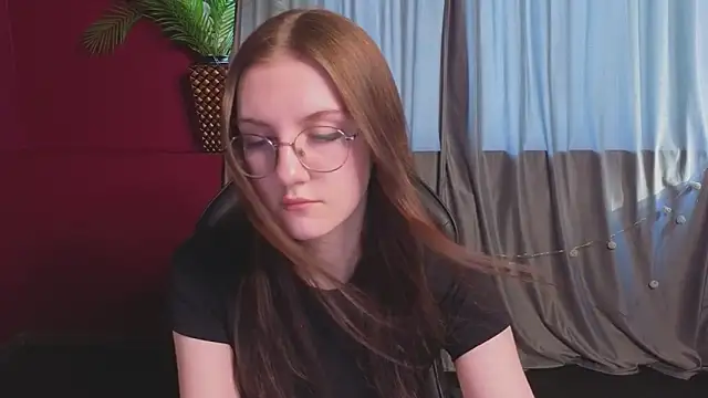 vixenlight - VixenLight's free webcam - UK Sex Cams