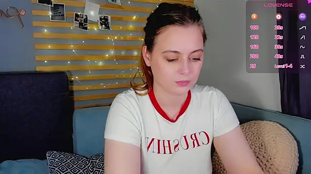 Alice_Wanderr webcam