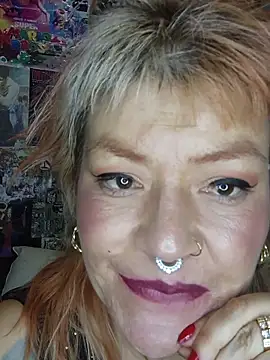 lady_polka - Lady_polka's free webcam - UK Sex Cams