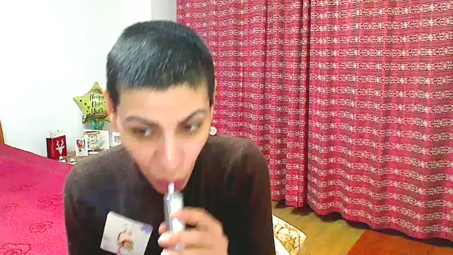 hotSANDRA_STARR webcam