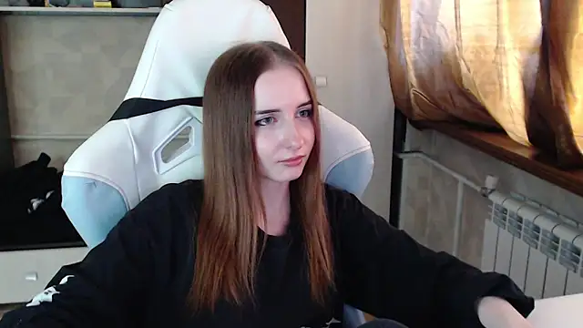 Cutti_Crystal webcam