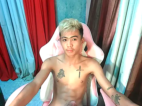 boy_raphael webcam