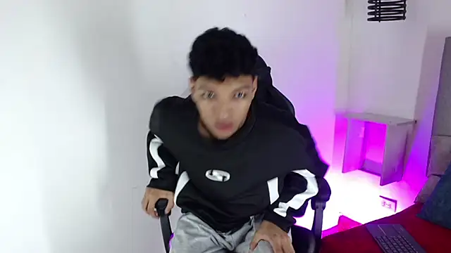 Billie_Turneer webcam